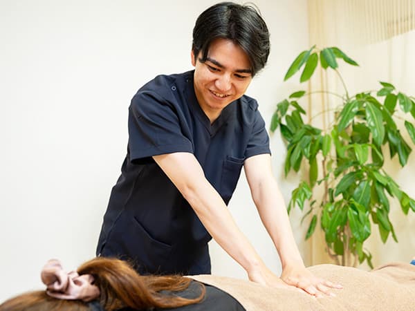 腰の施術